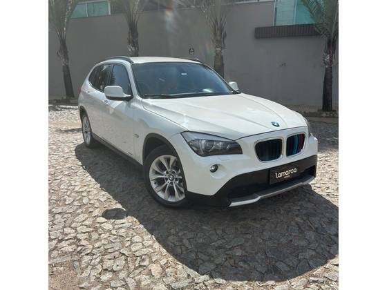 BMW X1 2.0 16V GASOLINA SDRIVE18I 4P AUTOMÁTICO BMW X1 2.0 16V GASOLINA SDRIVE18I 4P AUTOMÁTICO